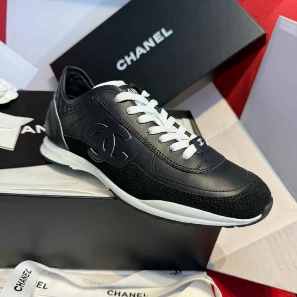 CHAENL Sneakers