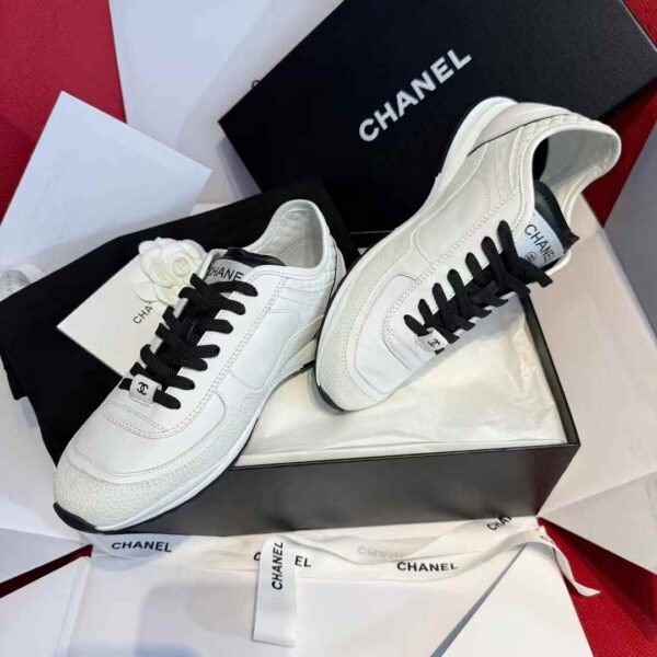 CHAENL Sneakers