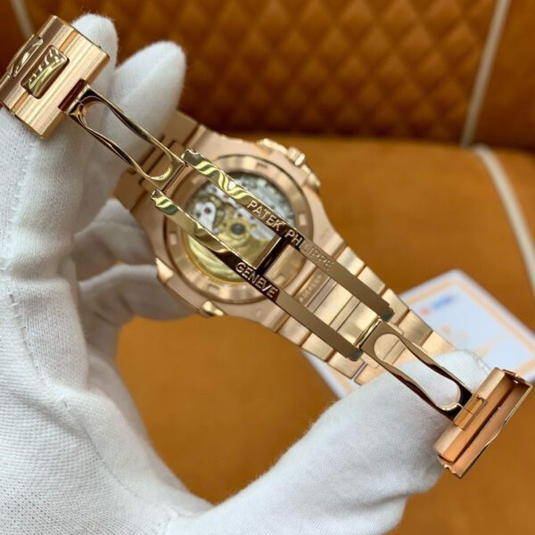 PATEK PHILIPPE 5711/1R-001
