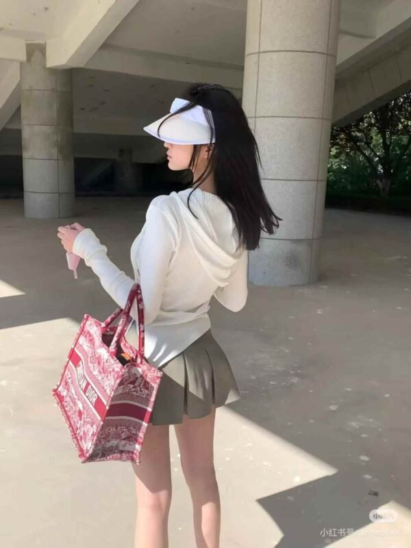 Medium Dior Book Tote