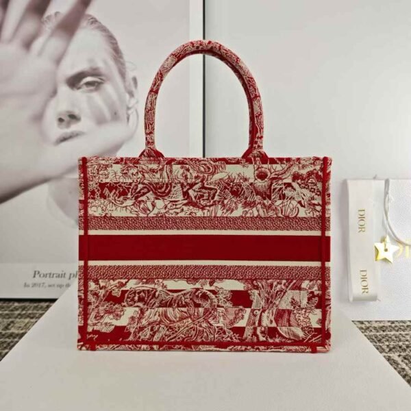 Medium Dior Book Tote