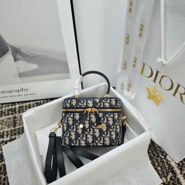 DIOR 30 Montaigne Mini Vanity Case