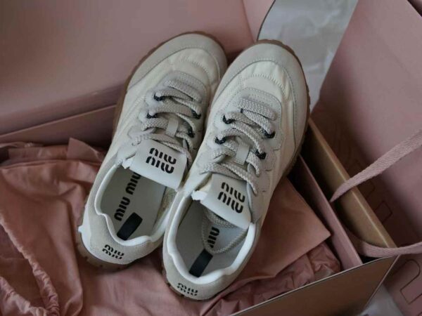 MIUMIU Sneakers