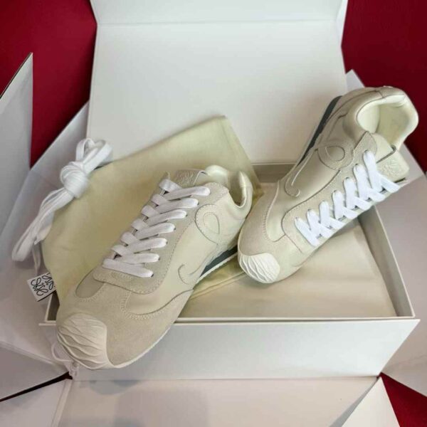 LOEWE  Sneakers