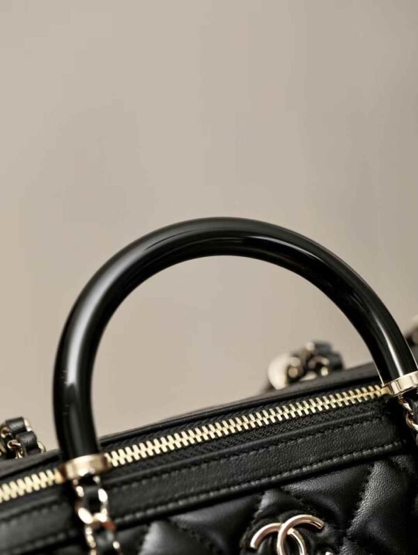 CHANEL 25C Bowling BAG