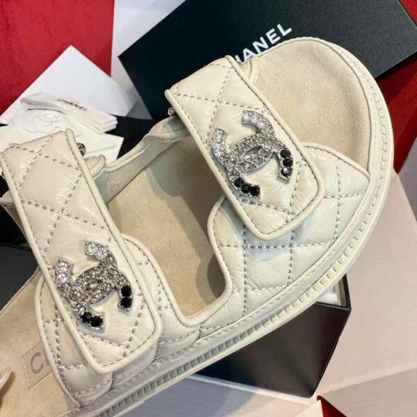 Chanel oil wax slippers