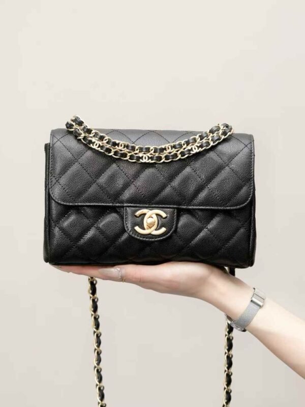 CHANEL FLAP BAG