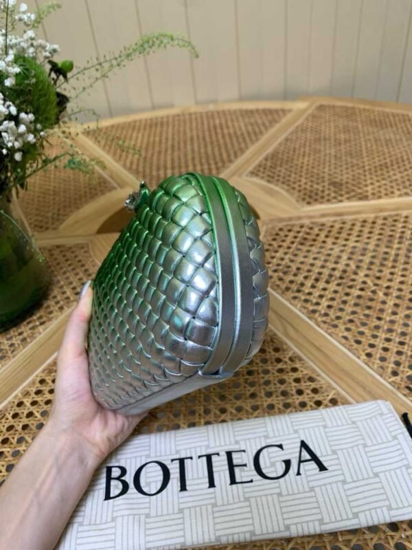 BOTTEGA VENETA KNOT