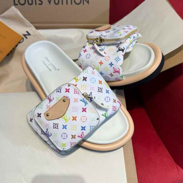 LOUIS VUITTON  Slippers
