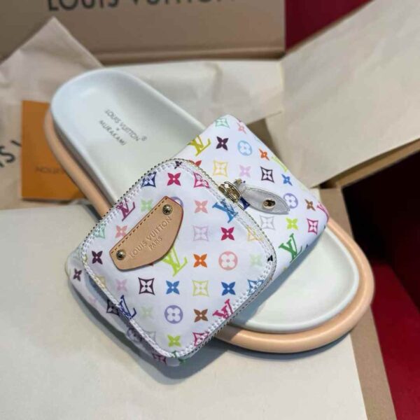 LOUIS VUITTON  Slippers