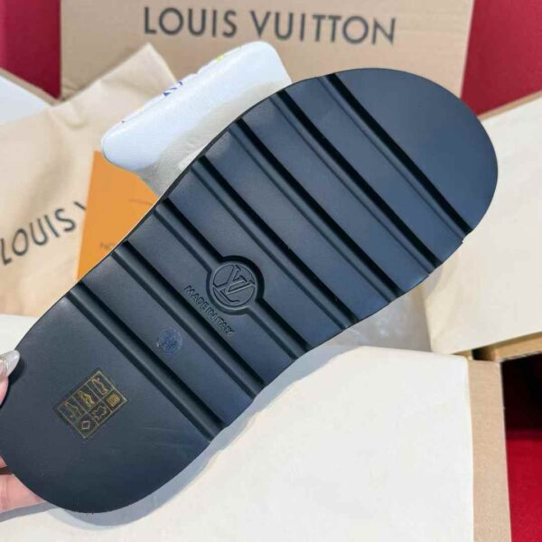 LOUIS VUITTON  Slippers