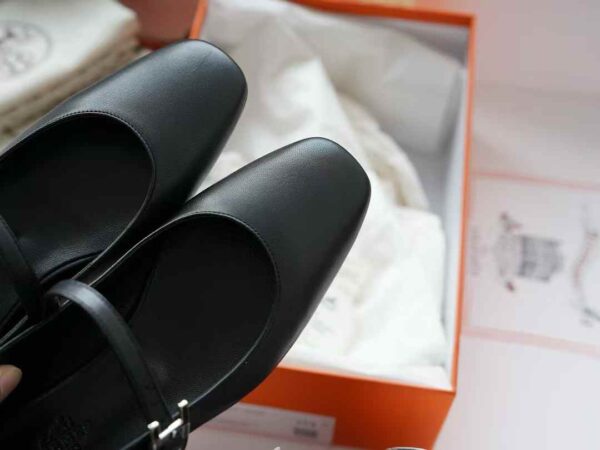 HERMES Ballet shoes