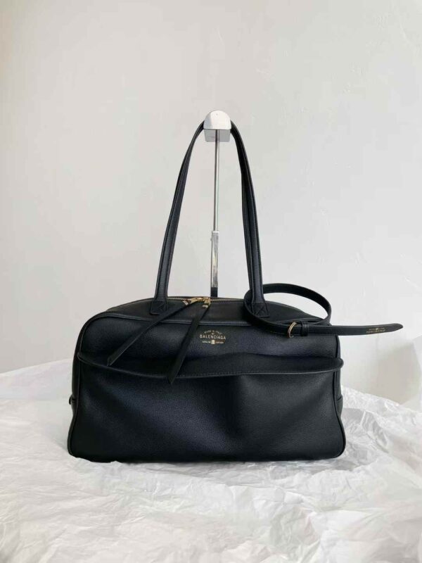 BALENCIAGA Women's Carrie Bowling Bag Medium in Black