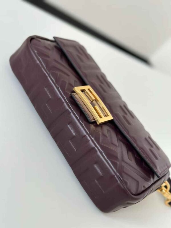 FENDI Baguette BAG
