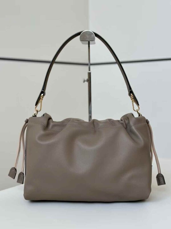 FENDI Mamma Baguette Large