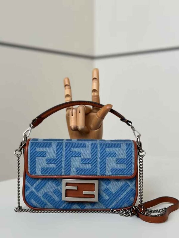 FENDI Baguette MINI BAG