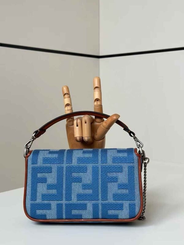 FENDI Baguette MINI BAG