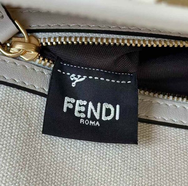 FENDI BAGUETTE BAG