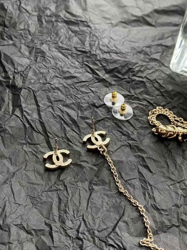 CHAENL Earrings