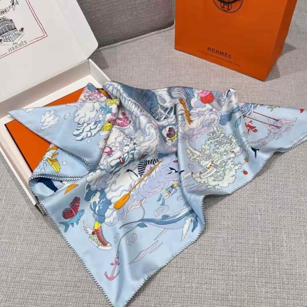 HERMES Square scarf