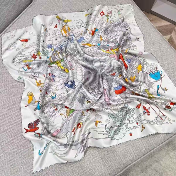 HERMES Square scarf