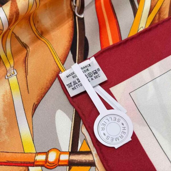 HERMES Square scarf