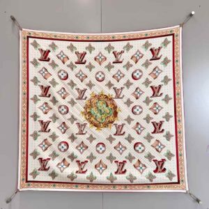 LOUIS VUITTON Square scarf