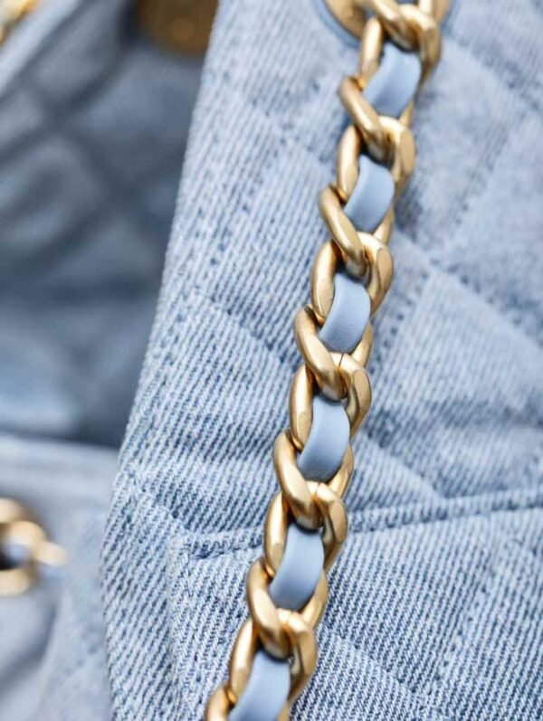 CHANEL 25 Handbag