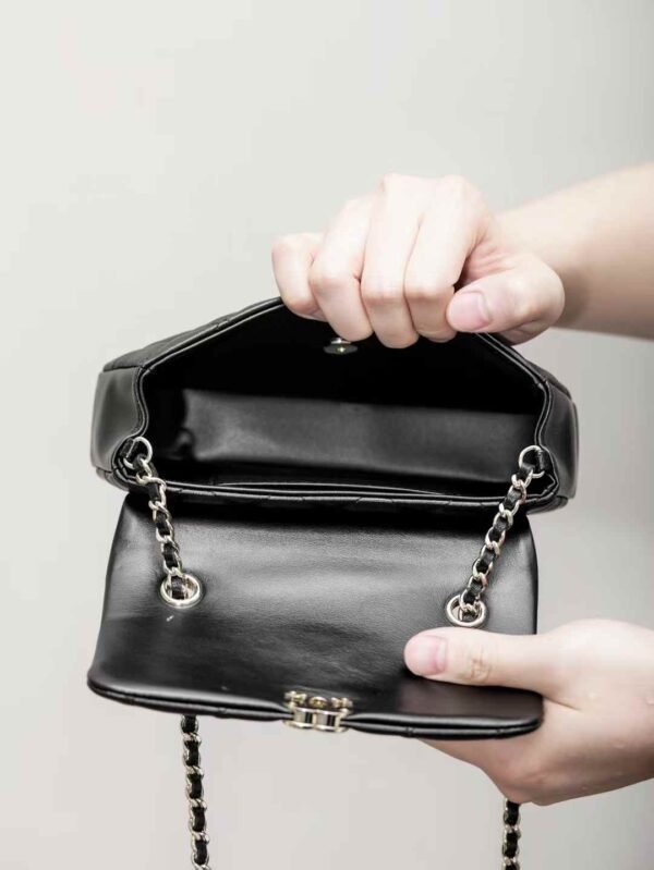 CHANEL FLAP PHONE HOLDER WITH CHAIN