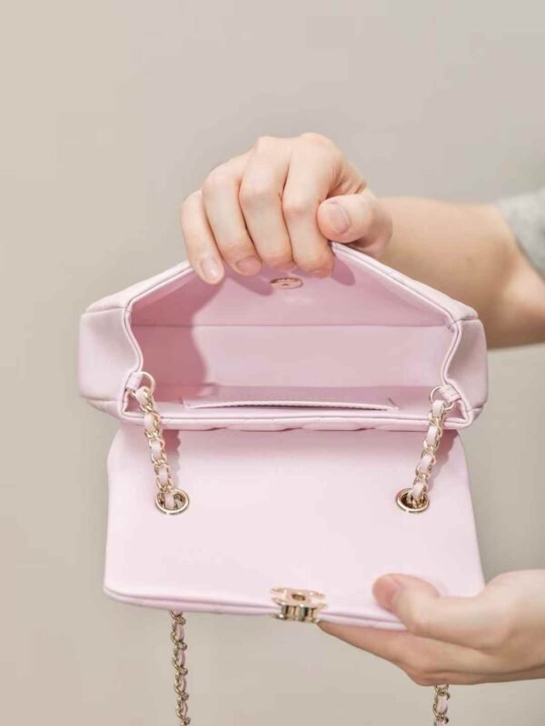 CHANEL FLAP PHONE HOLDER WITH CHAIN