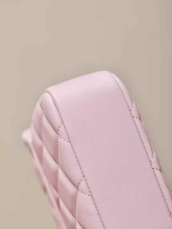 CHANEL FLAP PHONE HOLDER WITH CHAIN