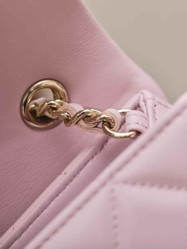 CHANEL FLAP PHONE HOLDER WITH CHAIN