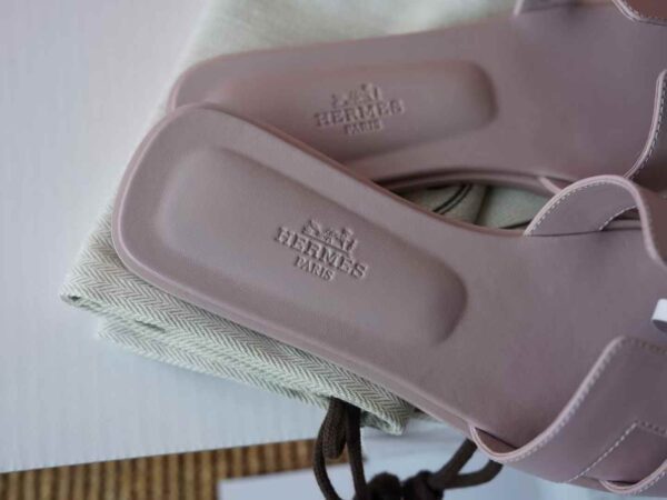 HERMES  ORAN EPSOM Slippers