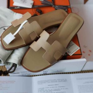 HERMES  ORAN EPSOM Slippers