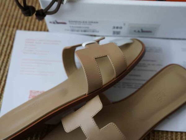 HERMES  ORAN EPSOM Slippers