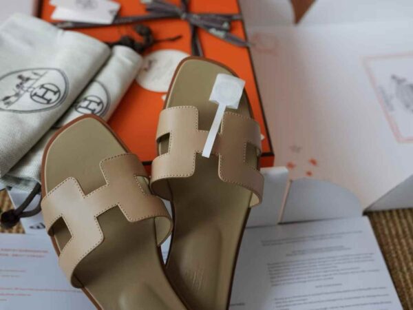 HERMES  ORAN EPSOM Slippers