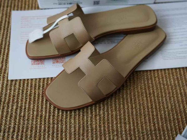 HERMES  ORAN EPSOM Slippers