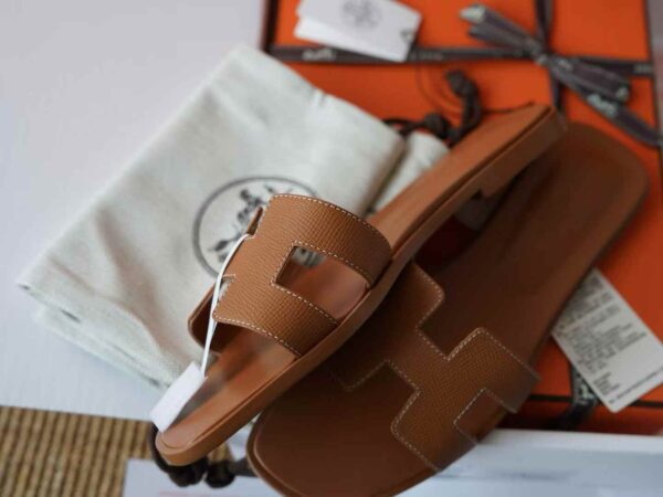 HERMES  ORAN EPSOM Slippers
