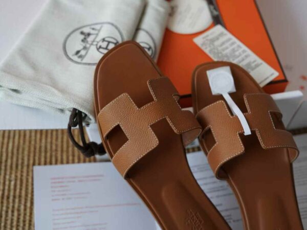 HERMES  ORAN EPSOM Slippers