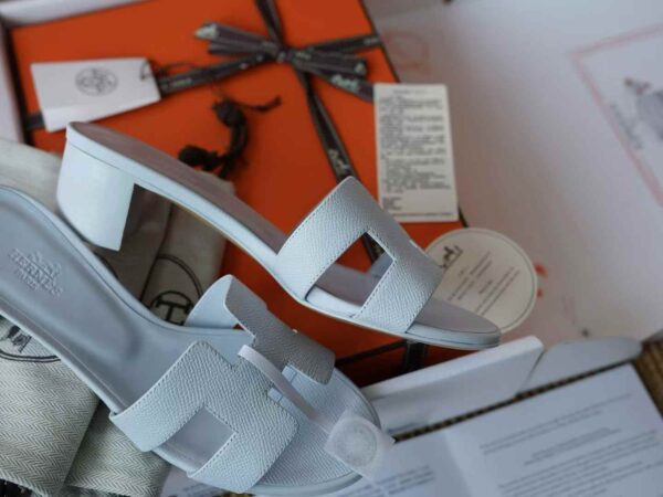 HERMES  ORAN EPSOM Slippers