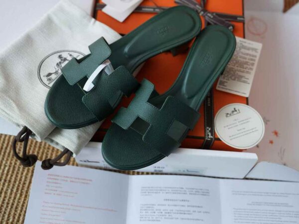 HERMES  ORAN EPSOM Slippers