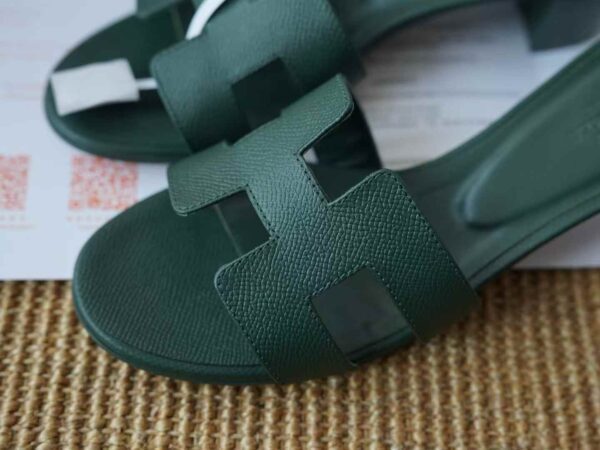 HERMES  ORAN EPSOM Slippers