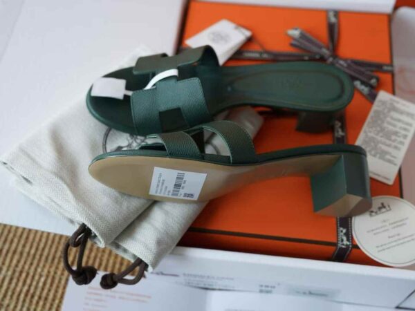 HERMES  ORAN EPSOM Slippers