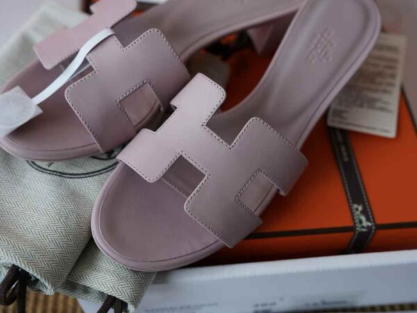 HERMES  ORAN EPSOM Slippers