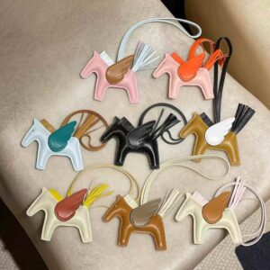 HERMES Hanging accessories (contact customer service to confirm the color when placing an order)