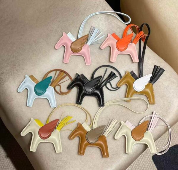 HERMES Hanging accessories (contact customer service to confirm the color when placing an order)