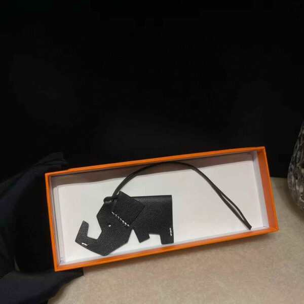 HERMES Hanging accessories (contact customer service to confirm the color when placing an order)