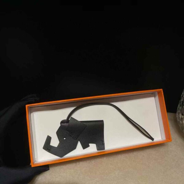 HERMES Hanging accessories (contact customer service to confirm the color when placing an order)