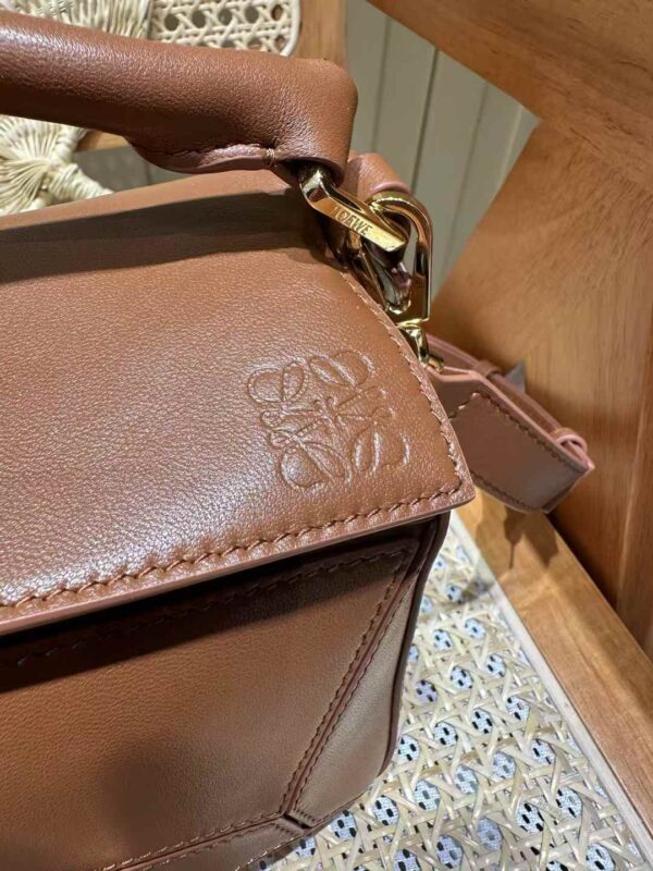 LOEWE Featherlight Puzzle bag in nappa lambskin