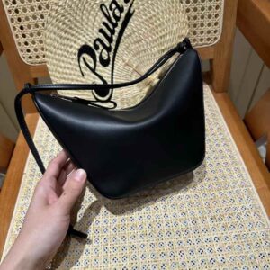 LOEWE  Hammock hobo in classic calfskin
